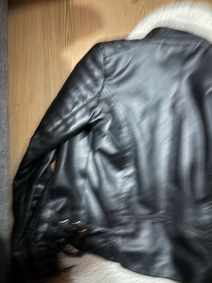 Kadın Siyah Deri Biker Ceket Kürklü - Görsel 5