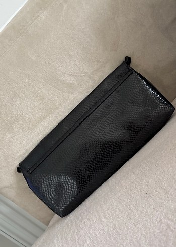 Siyah Yılan Derisi Desenli Deri Kadın Portföy Çanta - Görsel 2