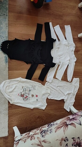 Diğer Bebek çıtçıtlı body