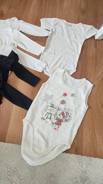 1 Yaş Beden çeşitli Renk Bebek çıtçıtlı body