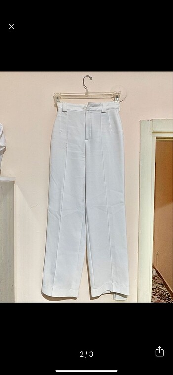 Zara Beyaz kumaş pantolon