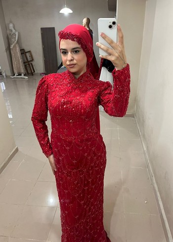 Uzun Kollu Kırmızı Drapeli Abiye Elbise - Görsel 3