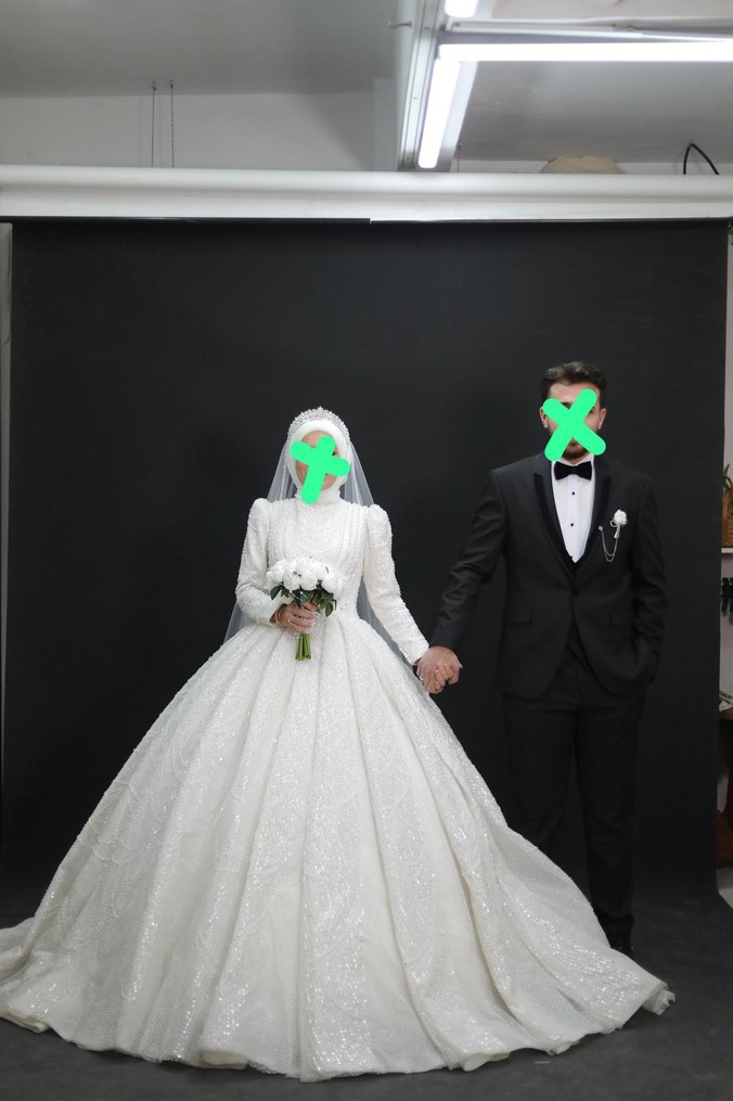 Kapüşonlu, Uzun Kollu Prenses Gelinlik - Görsel 2