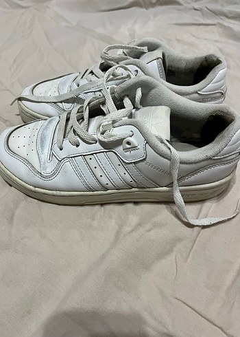 Beyaz Minimalist Erkek Spor Ayakkabı - Görsel 3