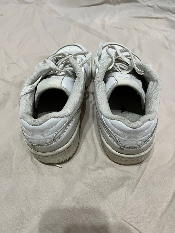 Beyaz Minimalist Erkek Spor Ayakkabı - Görsel 4