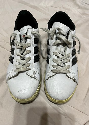 Beyaz Çizgili Kadın Spor Ayakkabı - Görsel 2