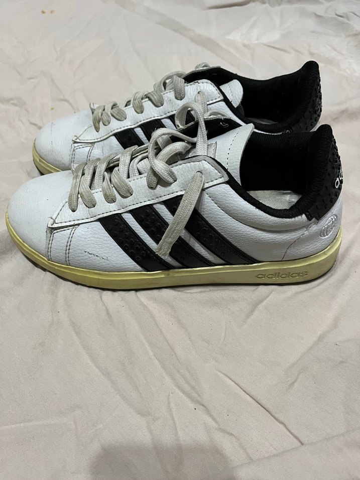 Beyaz Çizgili Kadın Spor Ayakkabı - Görsel 3