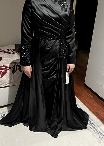 Siyah Drapeli Uzun Kollu Kadın Abiye Elbise - Görsel 3