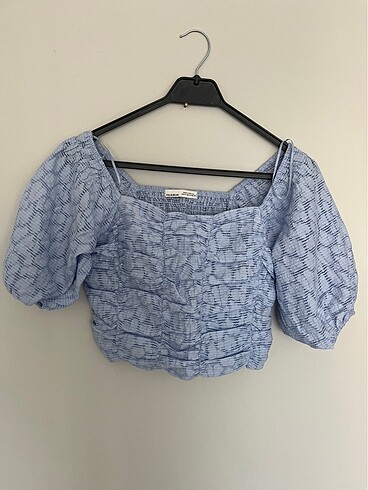 Kadın pull bear markalı mavi renkli büstiyer (crop)