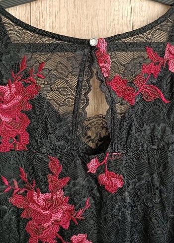 Bordo Çiçek Desenli Dantelli Uzun Abiye Elbise - Görsel 8