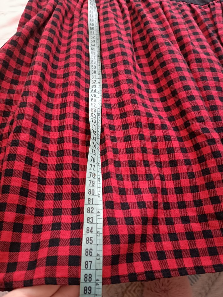 Uzun Kollu Siyah ve Kırmızı Elbise - Görsel 3