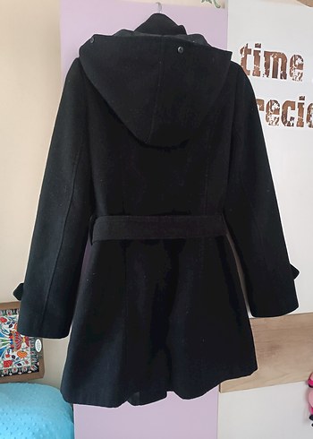 Kapüşonlu Siyah kaşe Kaban - Görsel 2