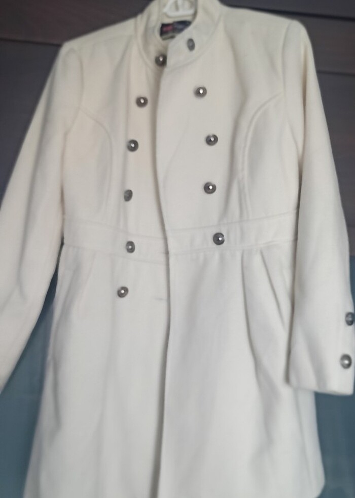 Kışlık mont. Sorunsuz - Görsel 3