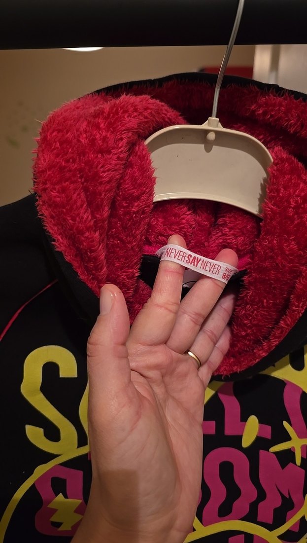 Kız Çocuk Renkli Baskılı Kapüşonlu Sweatshirt - Görsel 2