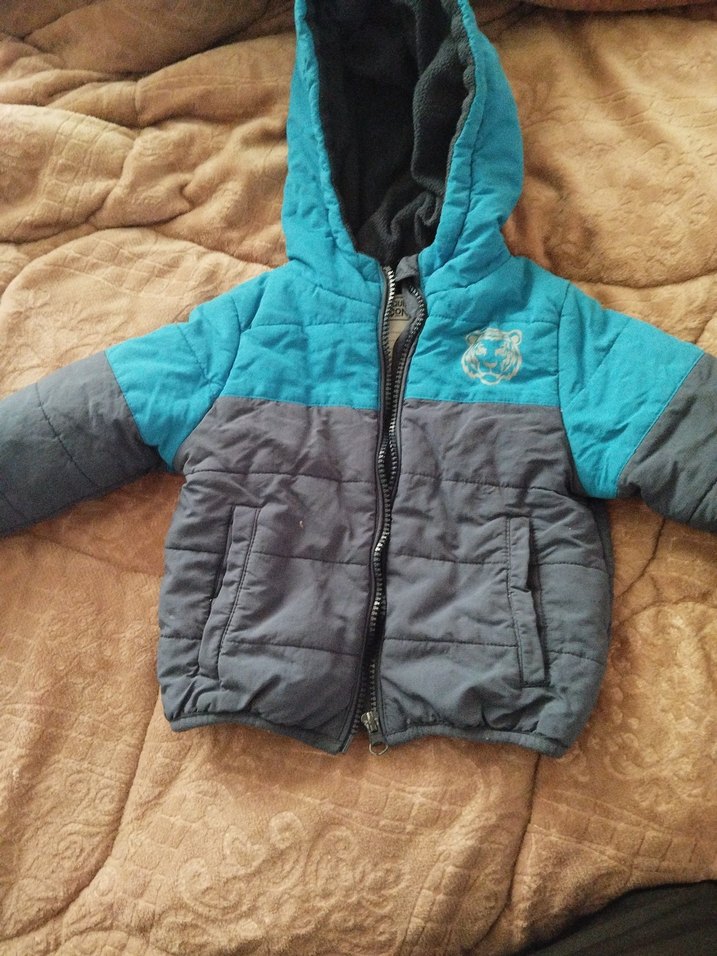 Erkek Çocuk Gri Mavi Kapüşonlu Mont - Görsel 3