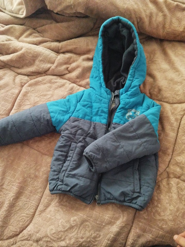 Erkek Çocuk Gri Mavi Kapüşonlu Mont - Görsel 2