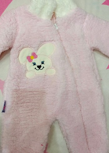 Pembe Kürklü Nakışlı Bebek Tulumu - Görsel 4