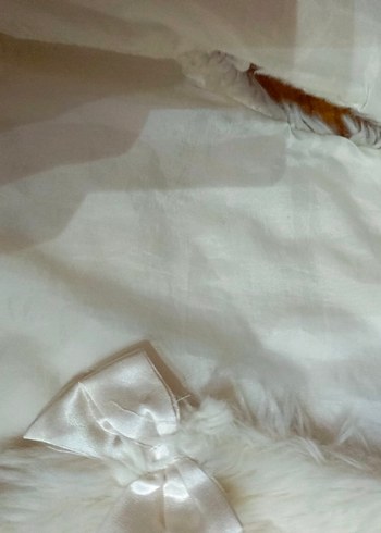 Kız Çocuk Beyaz Kürk Detaylı Yelek - Görsel 2