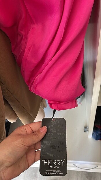 m Beden pembe Renk Pembe saten elbise yeni