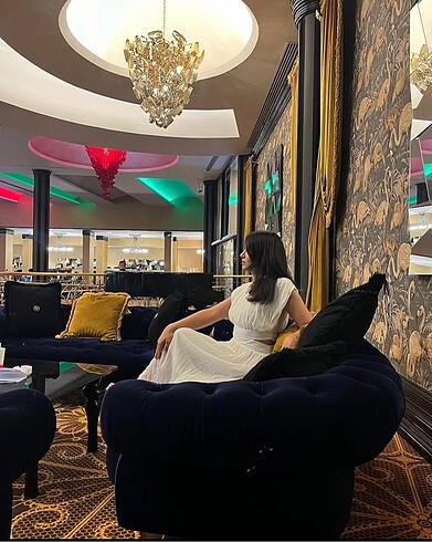 Zara Zara bel kenarı pencereli tül elbise