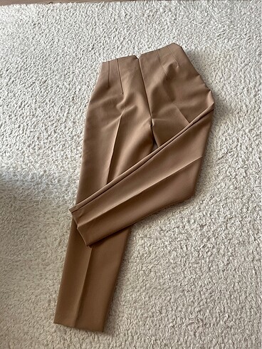 xs Beden camel Renk Zara pantolon