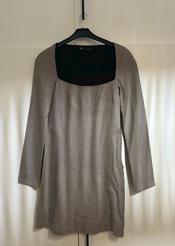 zara xs