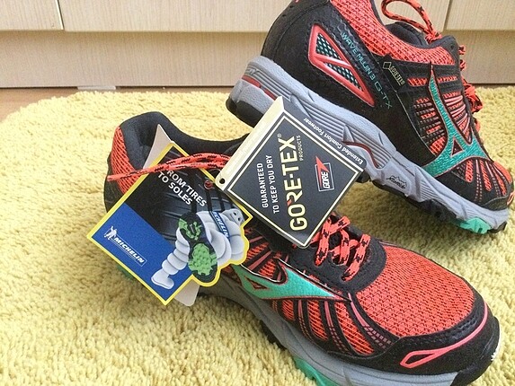 Adidas Goretex ayakkabı
