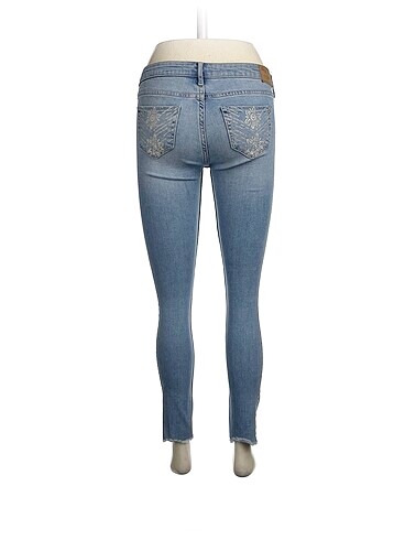 26 Beden Hollister Jean / Kot %70 İndirimli.