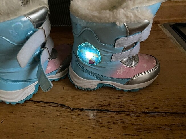 25 Beden Lisanslı disney frozen bot
