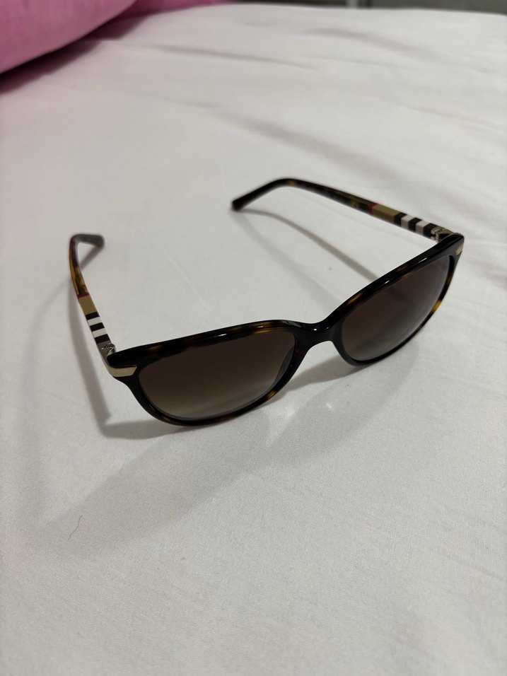 Burberry  Kadın Güneş Gözlüğü - Görsel 3