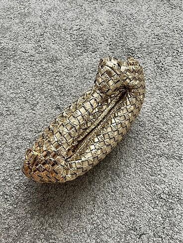  Beden Bottega Veneta Mini Jodie Bag