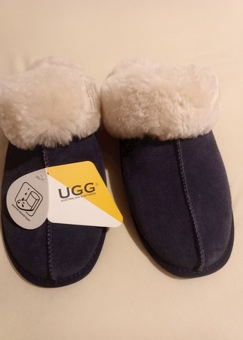 Ugg 42