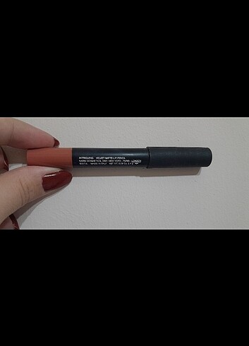 Nars lip pencil