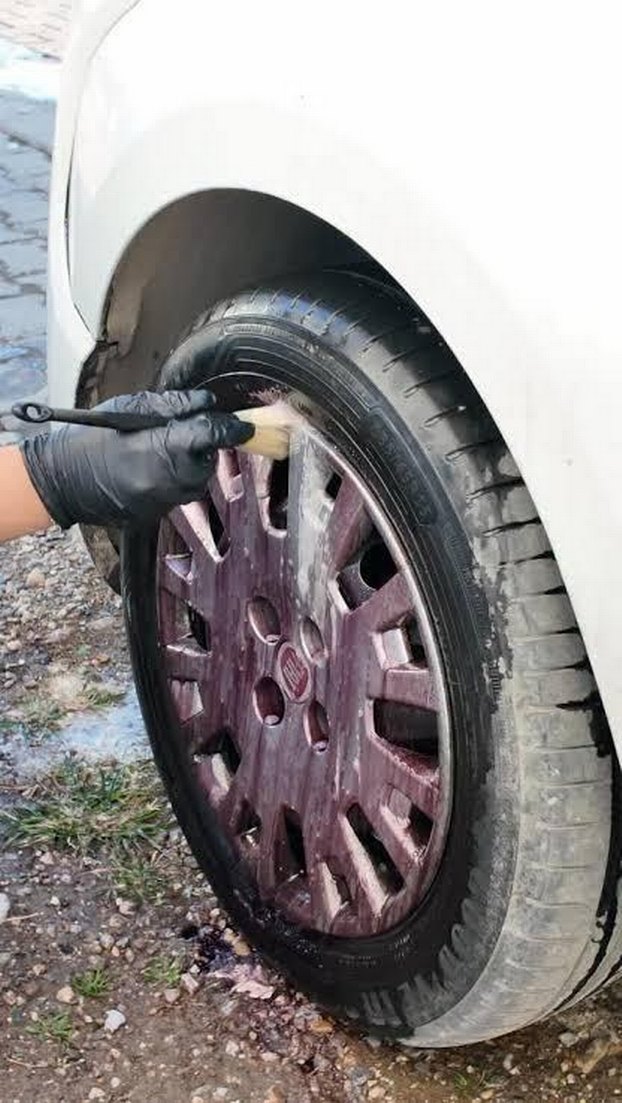 Meguiar's Ultimate Tüm Jant Temizleyici - Görsel 2