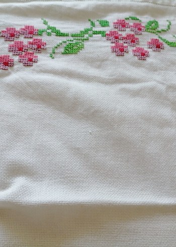 Nakışlı Çiçek Desenli antika yatak eteği - Görsel 2