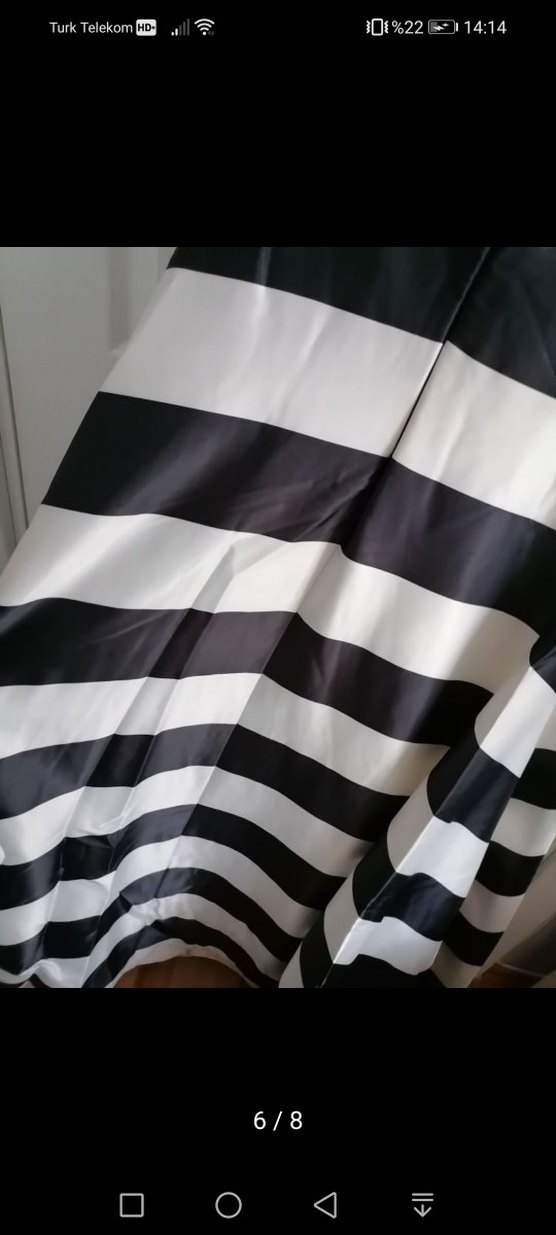 Siyah-Beyaz Çizgili Uzun Straplez Abiye - Görsel 4