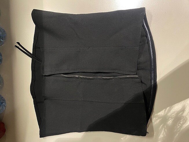 Pull and Bear Etiketli straplez üst