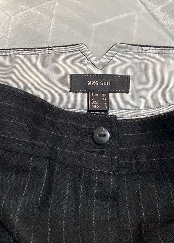 Diğer Düz Siyah Pilili Midi Kumaş Pantolon