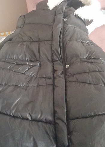 6 Yaş Beden Kürklü Siyah Çocuk Kışlık Mont