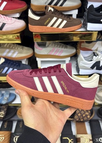Adidas 37