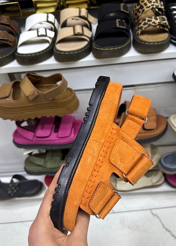 Kadın Süet Kahverengi Dolgu Topuklu Sandalet - Görsel 3