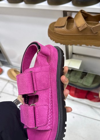 Ugg sandalet - Görsel 3