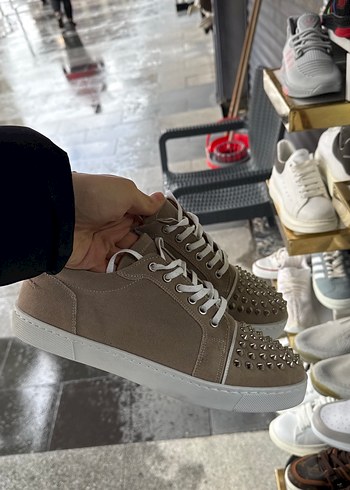 christian-louboutin 42