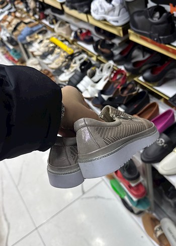 Gri Yılan Desenli Stiletto Topuklu Spor Ayakkabı - Görsel 4