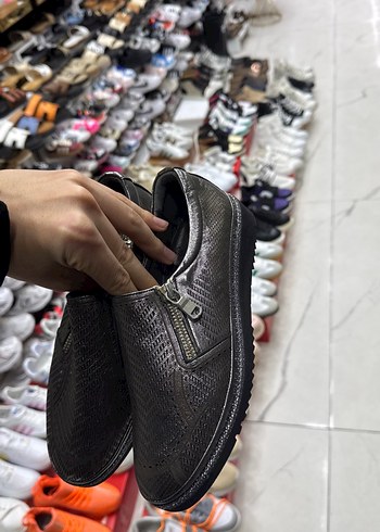 Gri Yılan Desenli Platform Topuklu Kadın Spor Ayakkabı - Görsel 3