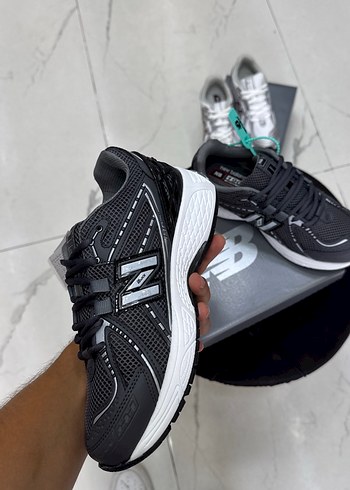 38 Beden Gri New Balance Spor Ayakkabı Velcro Detaylı