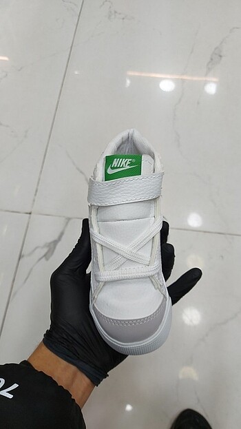 Nike Çocuk botc
