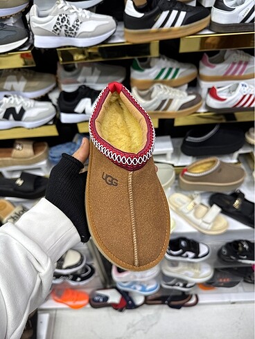 Ugg Ugg tazz