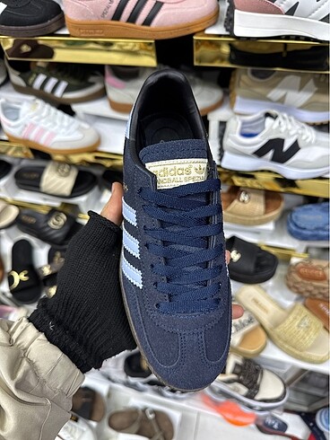 Adidas Spezial