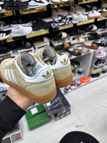 Adidas Spezial